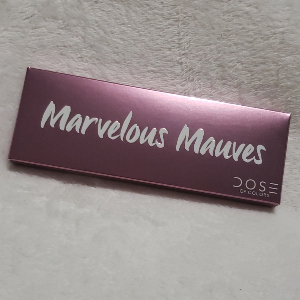Eyeshadow palette
